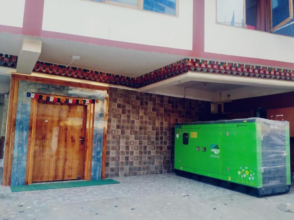 Hotel Diliphu Bomdila Extérieur photo